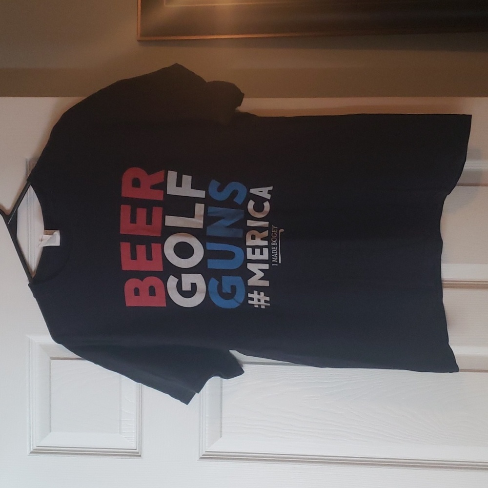 Gildan, Large, Black Graphic Tee